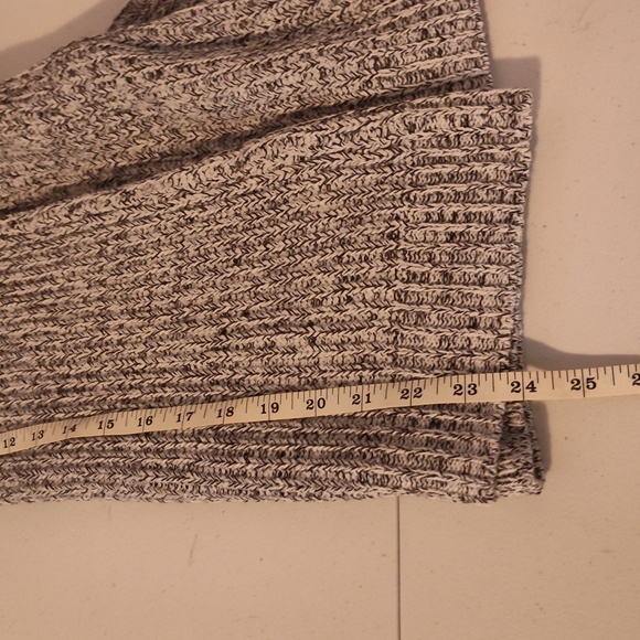 Vince Camuto Womens Eyelash And Marled Knit Sweater Soft Fuzzy Crew Neck - Picture 6 of 7